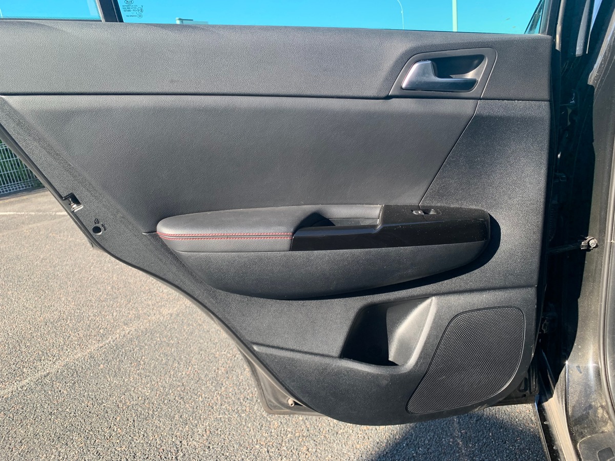 Kia Sportage 115 ch | GT Line | Caméra de recul | Apple car Play Android Auto | Régulateur vitesse