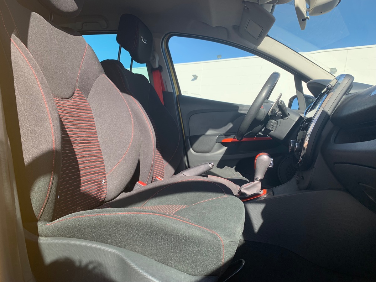 RENAULT Clio IV 200 ch | RS | Jaune Sirius | Révision complète en 03/2025 | Palettes au volant