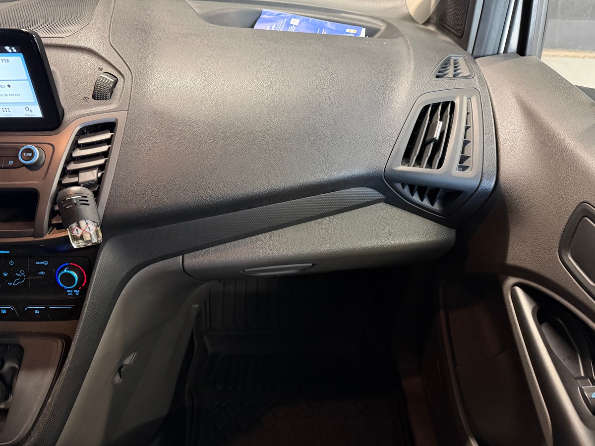 Ford T.CONNECT transit Connect 120 ch BVA 5 Places Long Boite Automatique / Double porte latéral