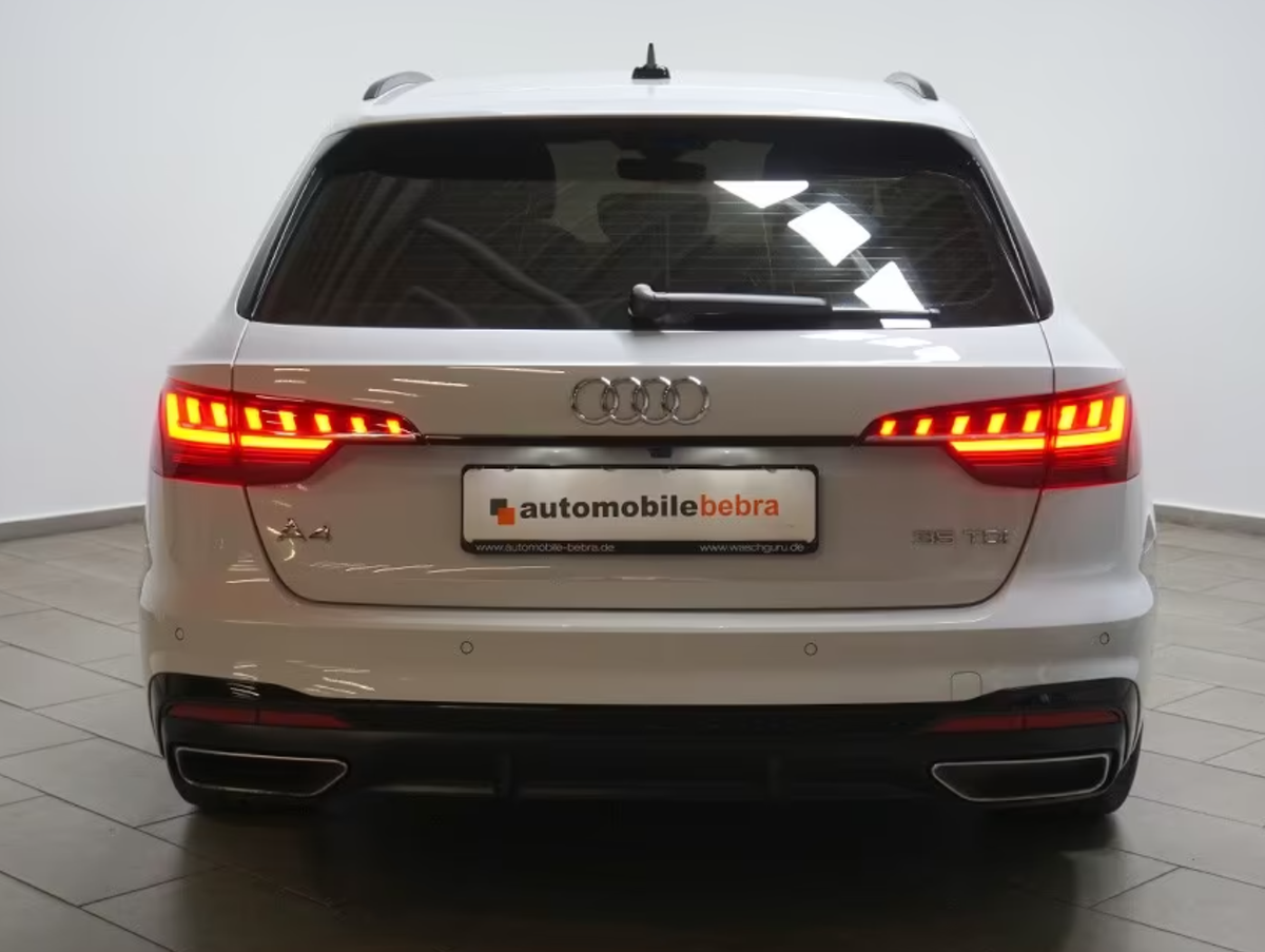 Audi A4 Avant V 35 TDI 163ch S line S tronic 7/Toit ouvrant/Matrix/Caméra