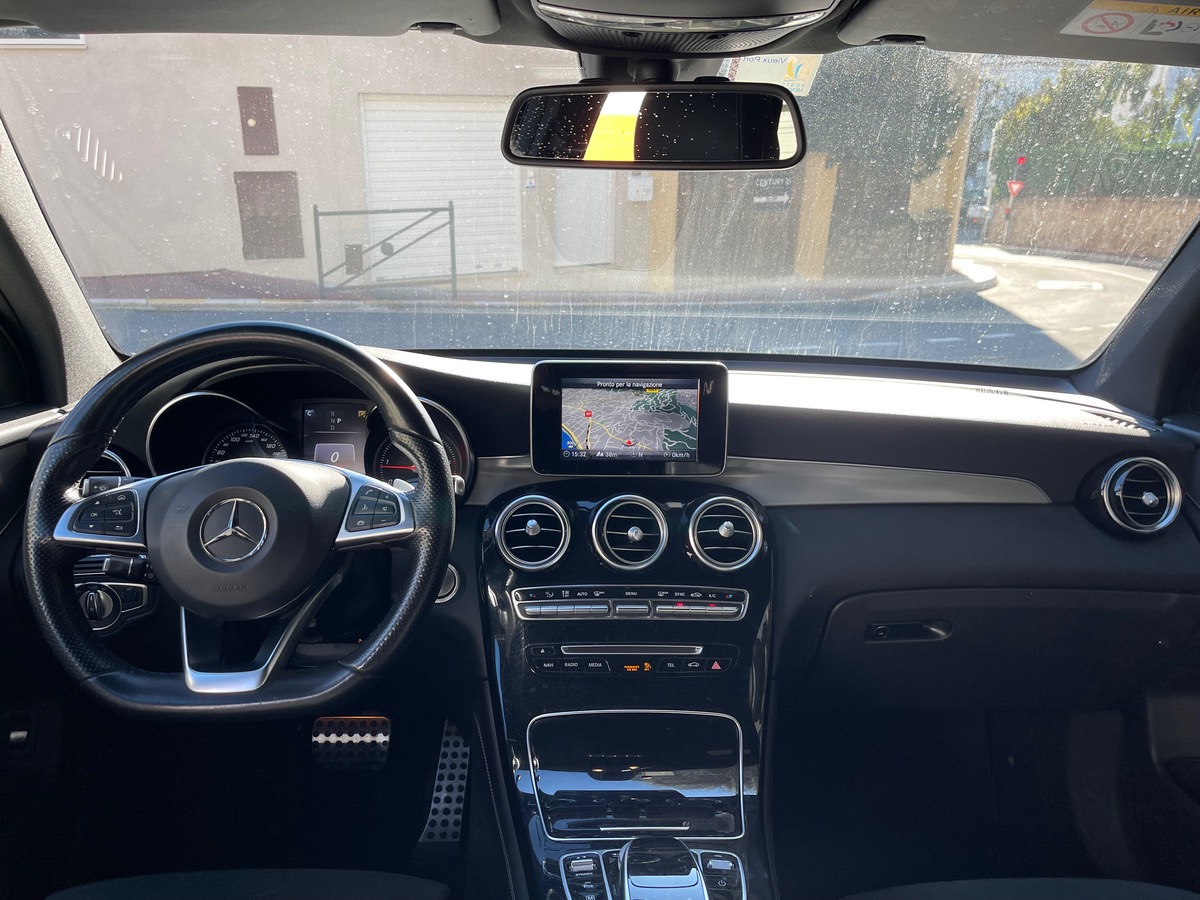 Mercedes-Benz Classe GLC 220 D 170 CV / Pack AMG / Jantes AMG / Pack Black/ Caméra /9G TRONIC