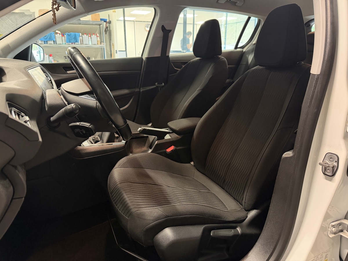 Peugeot 308 1.6 hdi 120ch Active Business