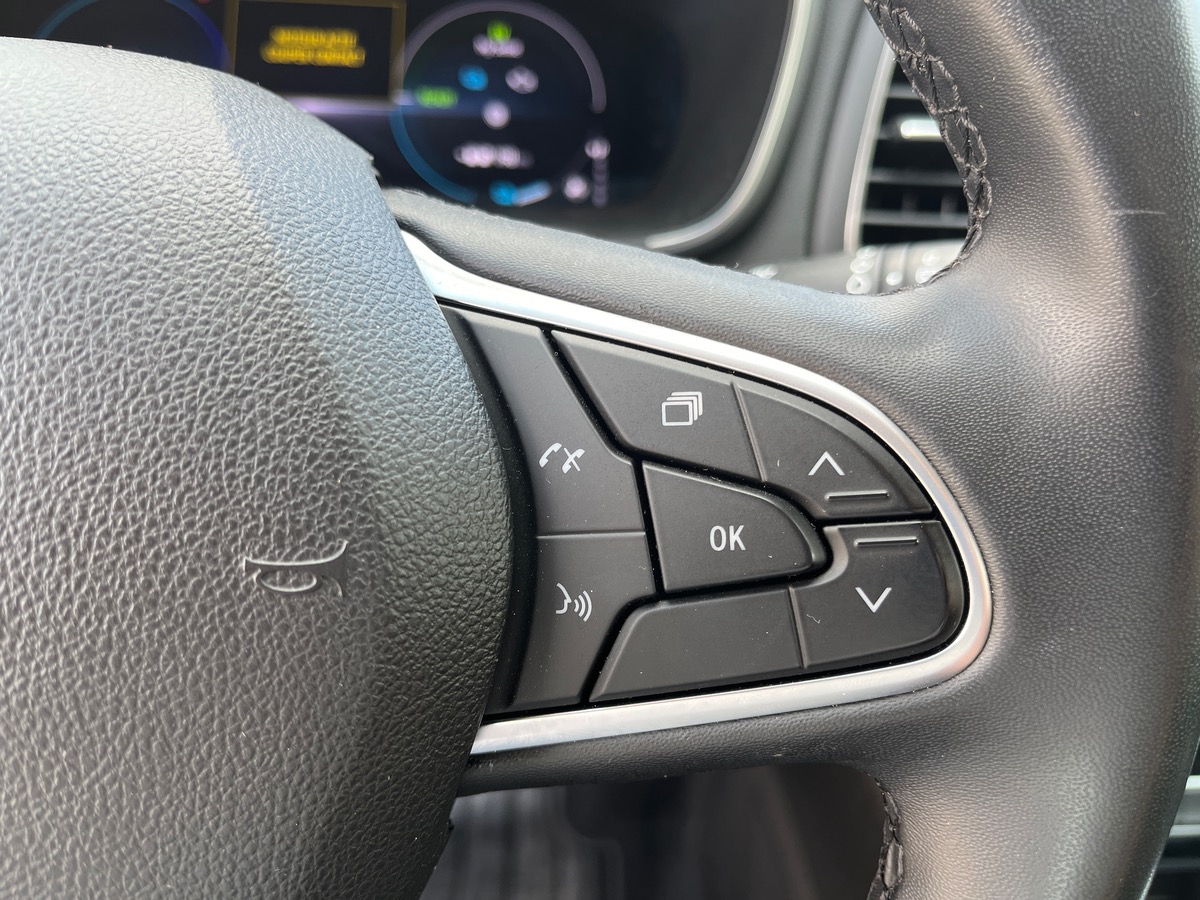 RENAULT Megane IV ESTATE 1.6 E-TECH PLUG-IN HYBRIDE 160 BUSINESS