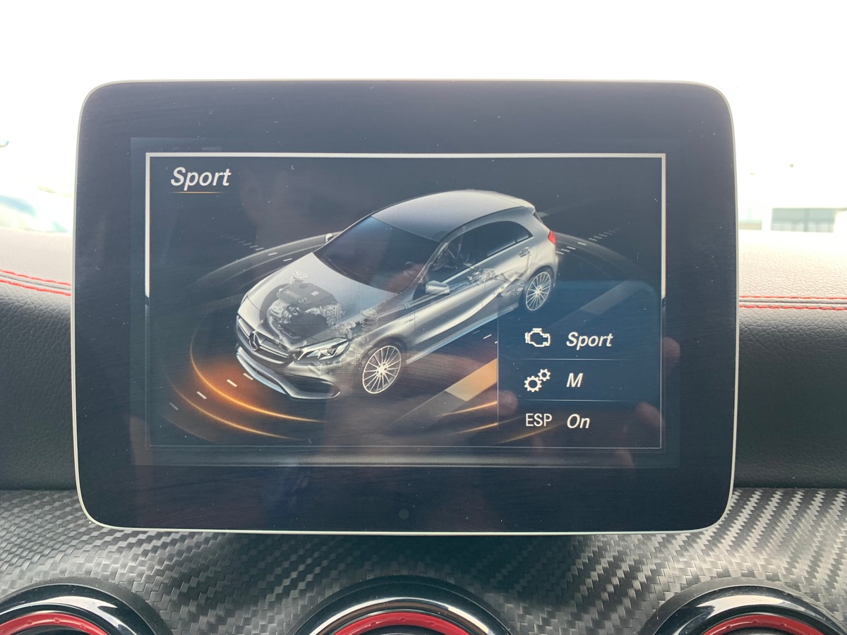 Mercedes-Benz Classe A 380 ch | AMG A45 4 MATIC | Régulateur vitesse | Caméra recul | Apple car play