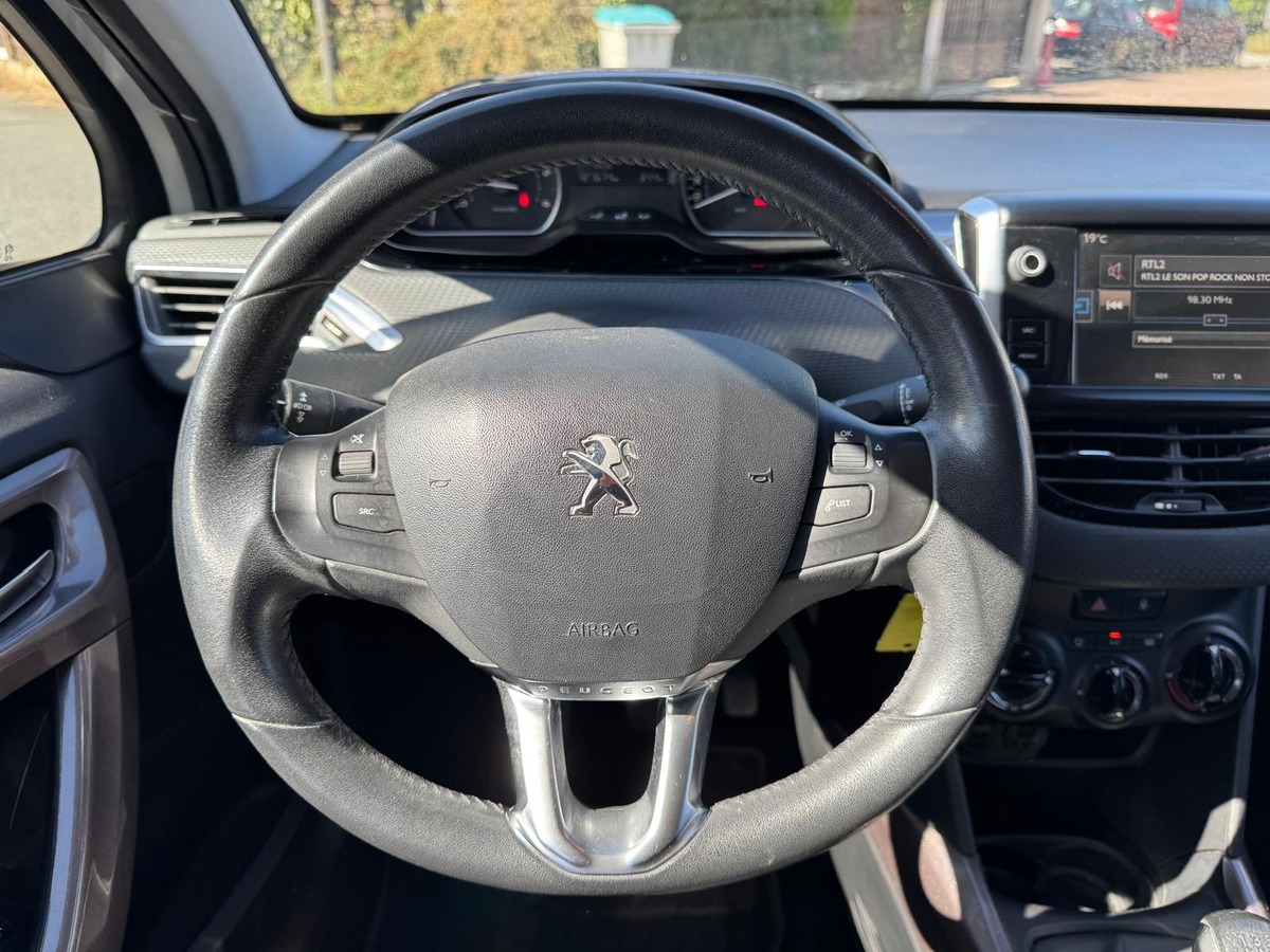 Peugeot 2008 STYLE 1.6 BlueHDi S&S 100cv - Garantie