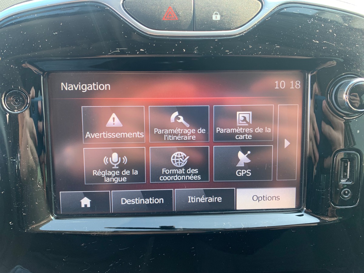 RENAULT Clio IV 75 chevaux | Limited | Caméra de recul | GPS | Bluetooth | Régulateur de vitesse