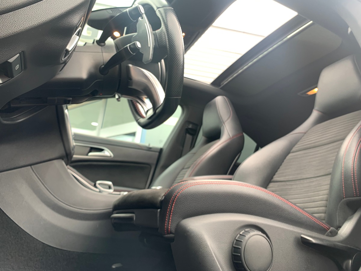Mercedes-Benz CLA 380 ch | 45 | Toit ouvrant | Apple car play | Caméra recul | Régulateur de vitesse