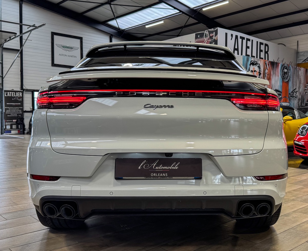 Porsche Cayenne Coupé 3.0 E-HYBRID 462 / CHRONO / SIEGES CHAUFFANTS