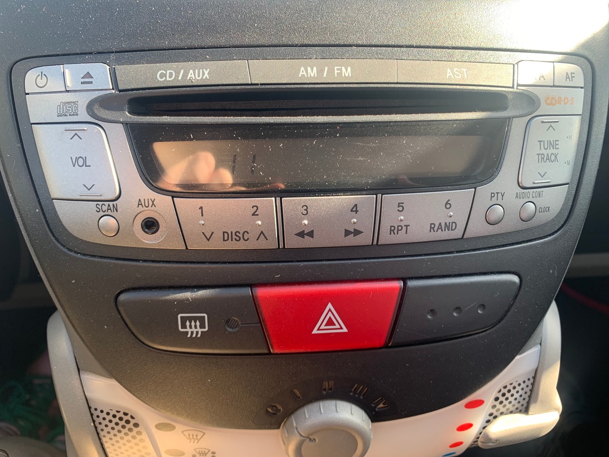 Citroën C1 68 chevaux | 1.0i | Confort | Premiére MAIN | 3 Portes | Direction assistée | Airbags