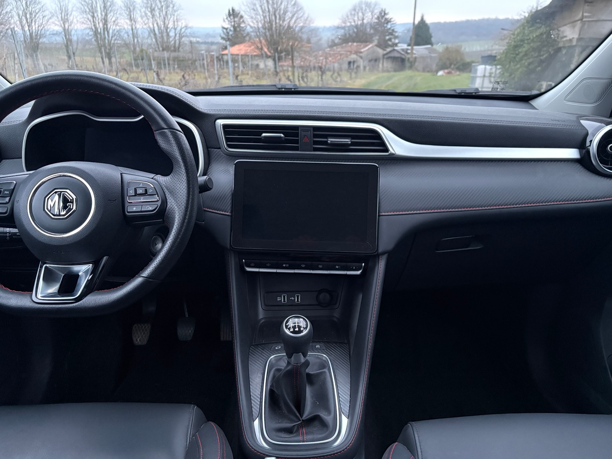 MG ZS 1.5 VTI 106 CH 2WD LUXURY