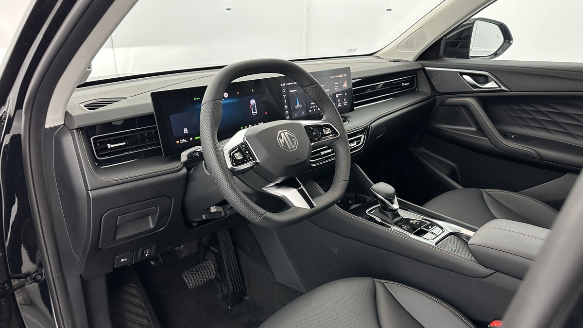 MG EHS 1.5 Hybrid+ 224 chevaux Luxury | PLUSIEURS COLORIS DISPONIBLES | Compteur numérique 12,3''