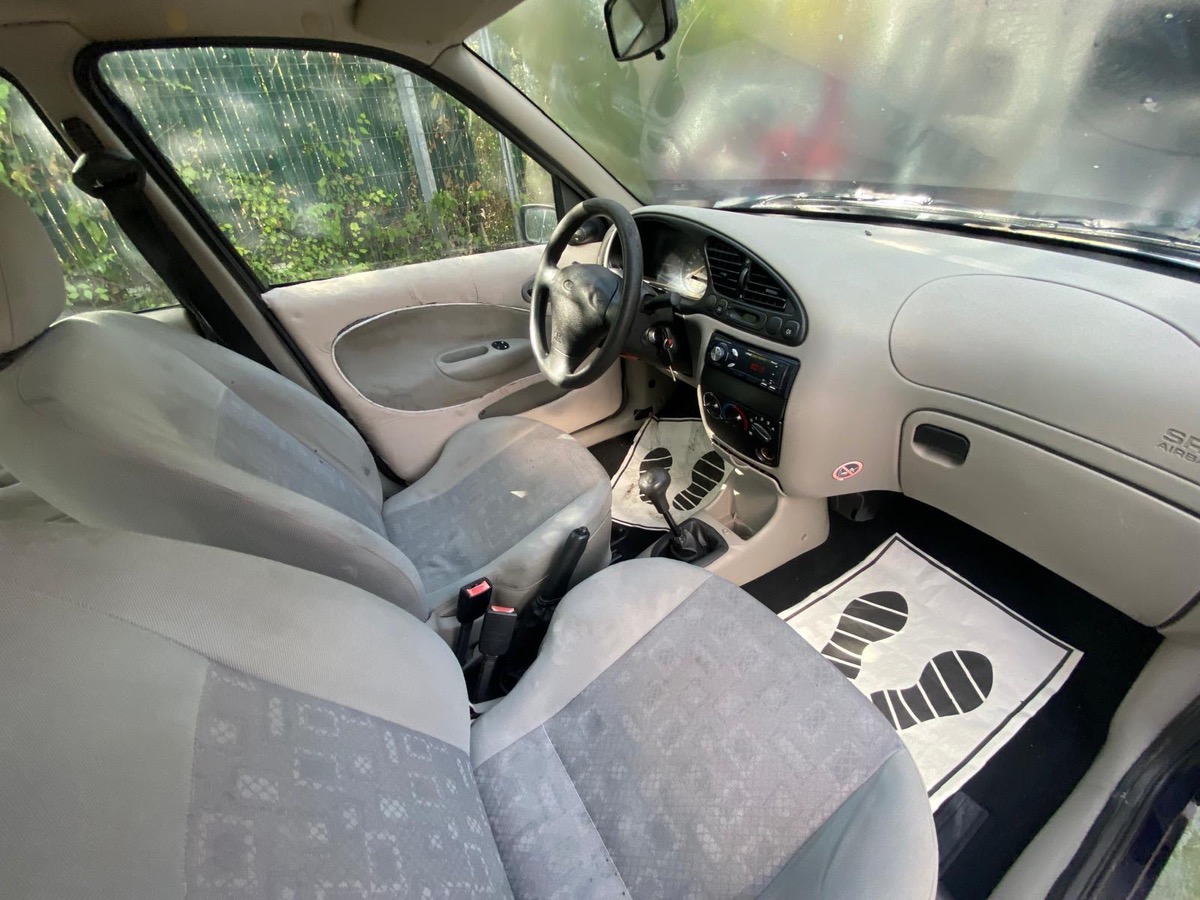 Ford Fiesta 1.25i 75cv 265010km petit prix bon état
