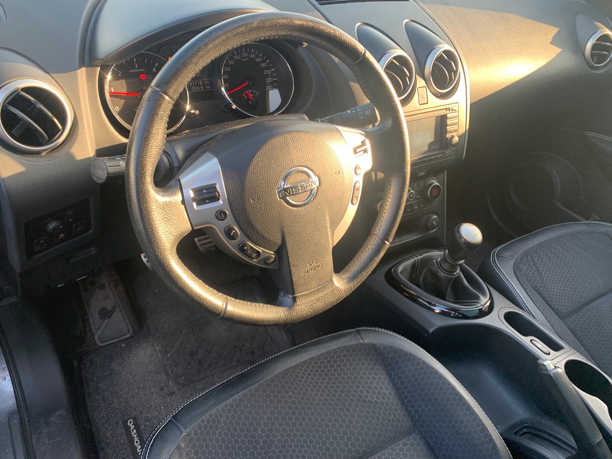 Nissan Qashqai+2 130 ch | 1.6 DCI | 7 Places | Toit Panoramique | GPS | Caméra de recul | Jantes 18'