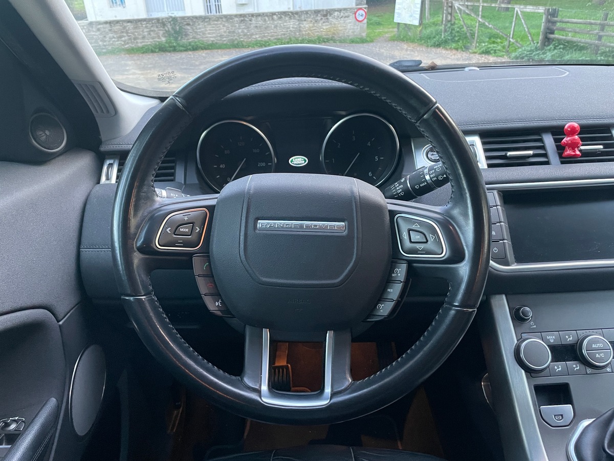 LAND ROVER EVOQUE 2.0 ed4 150 BVM Business - Historique Entretien complet