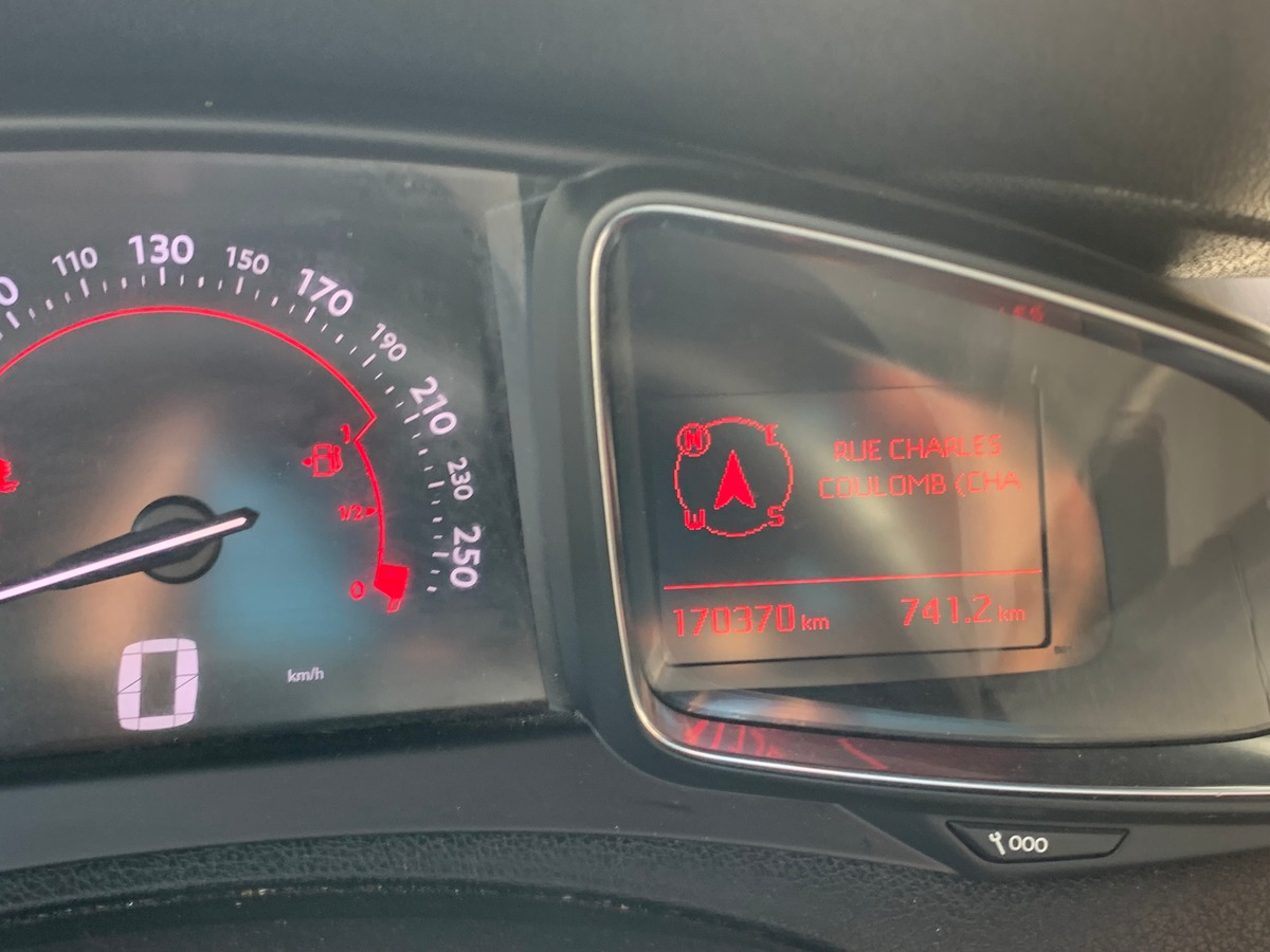 Citroën DS5 150 chevaux | Caméra de recul | Régulateur de vitesse | Apple car play | GPS | Attelage