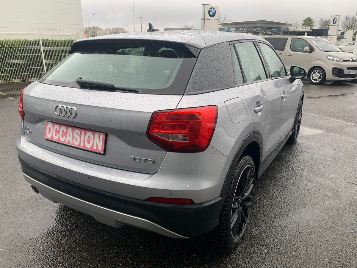 Audi Q2 115 ch | Sport | Toit ouvrant | Régulateur vitesse | Radar | Bluetooth | Coffre électrique