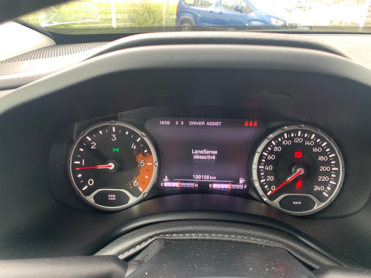 Jeep Renegade 120 chevaux | Régulateur de vitesse | Radar de recul | Bluetooth | Cuir | GPS