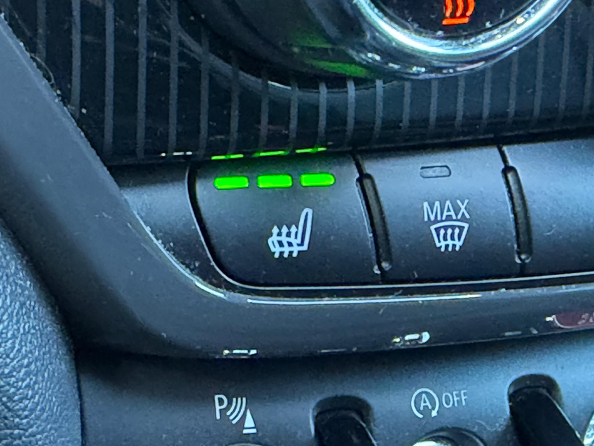 Mini Countryman SD Exquisite 190ch BVA All4 / CARPLAY / TOIT PANO / CAMERA / ACC / HARMAN KARDON