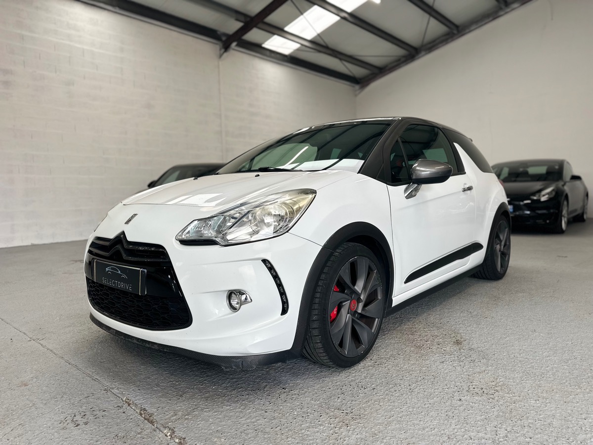 Citroën DS3 RACING 1.6 THP 200ch