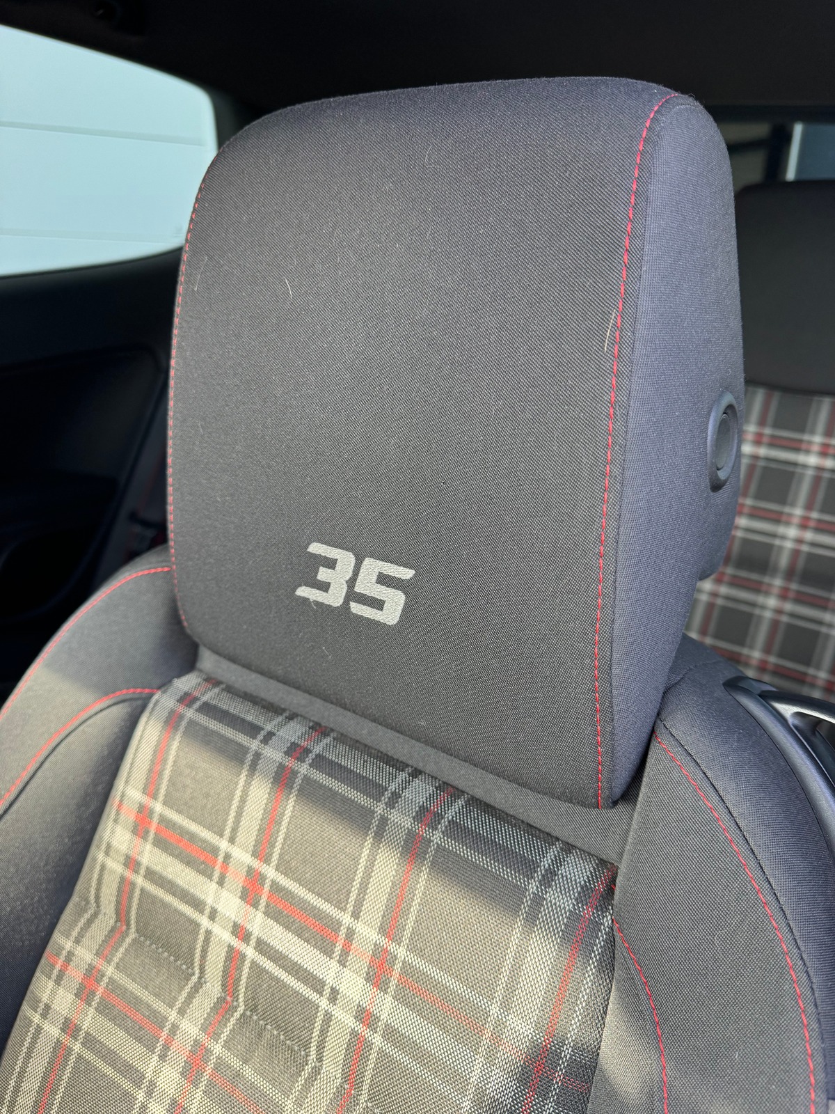 Volkswagen Golf VI GTI 2.0 235 EDITION 35