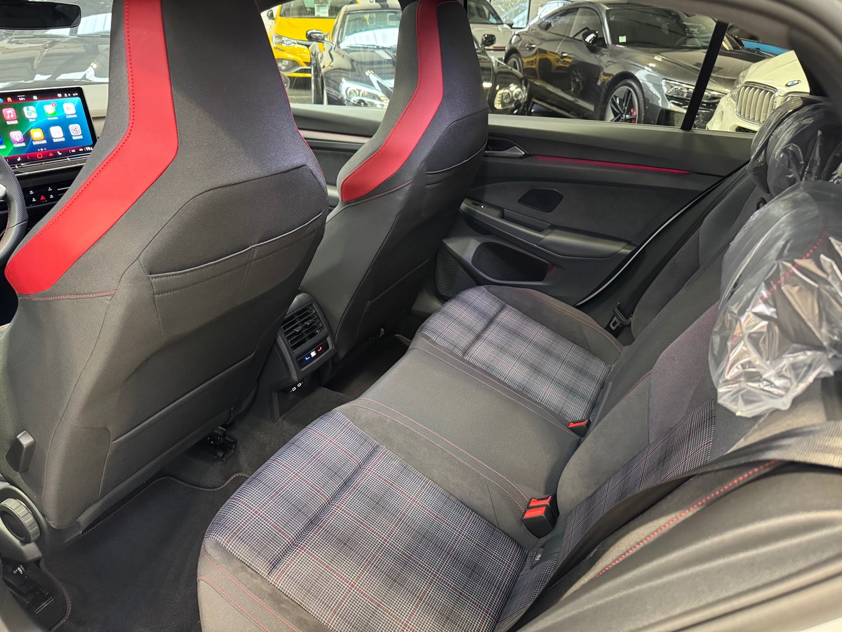 Volkswagen Golf 8 FL 2.0 TSI 265CV DSG7 GTI BERLINE /TO/UHD/H&K/CAM FULL MALUS INCLUS A