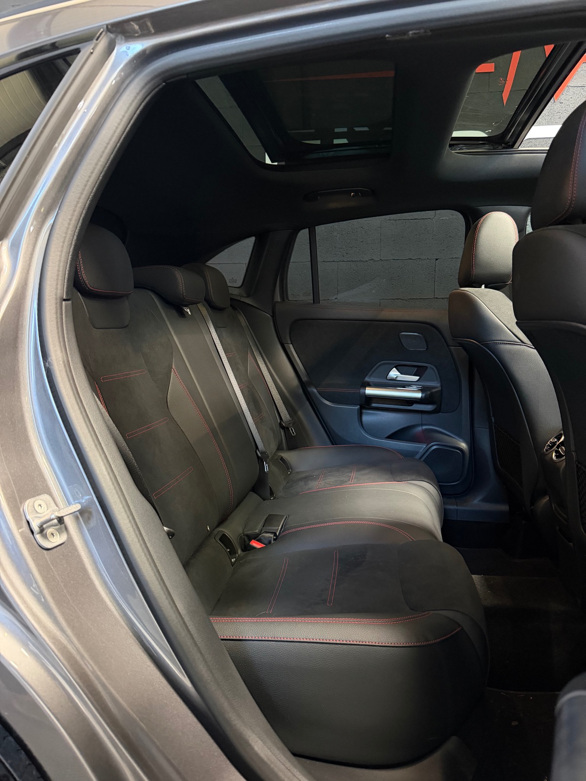 Mercedes Benz GLA 200d 2.0 d 16V 8G-DCT 150 cv AMG LINE PREMIUM PLUS