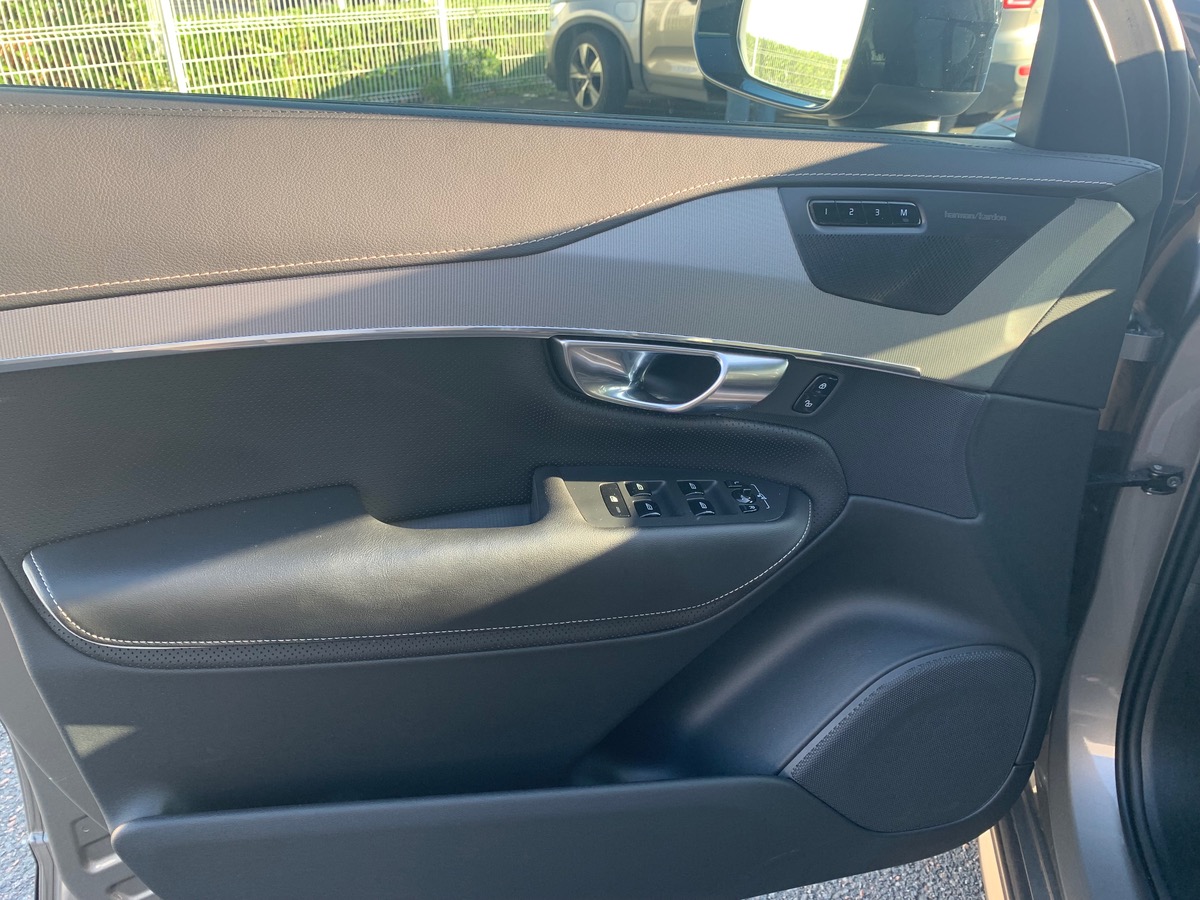 Volvo XC90 388 | R-DESIGN | Pack Prestige | Attelage | Toit ouvrant Panoramique | Caméra de recul