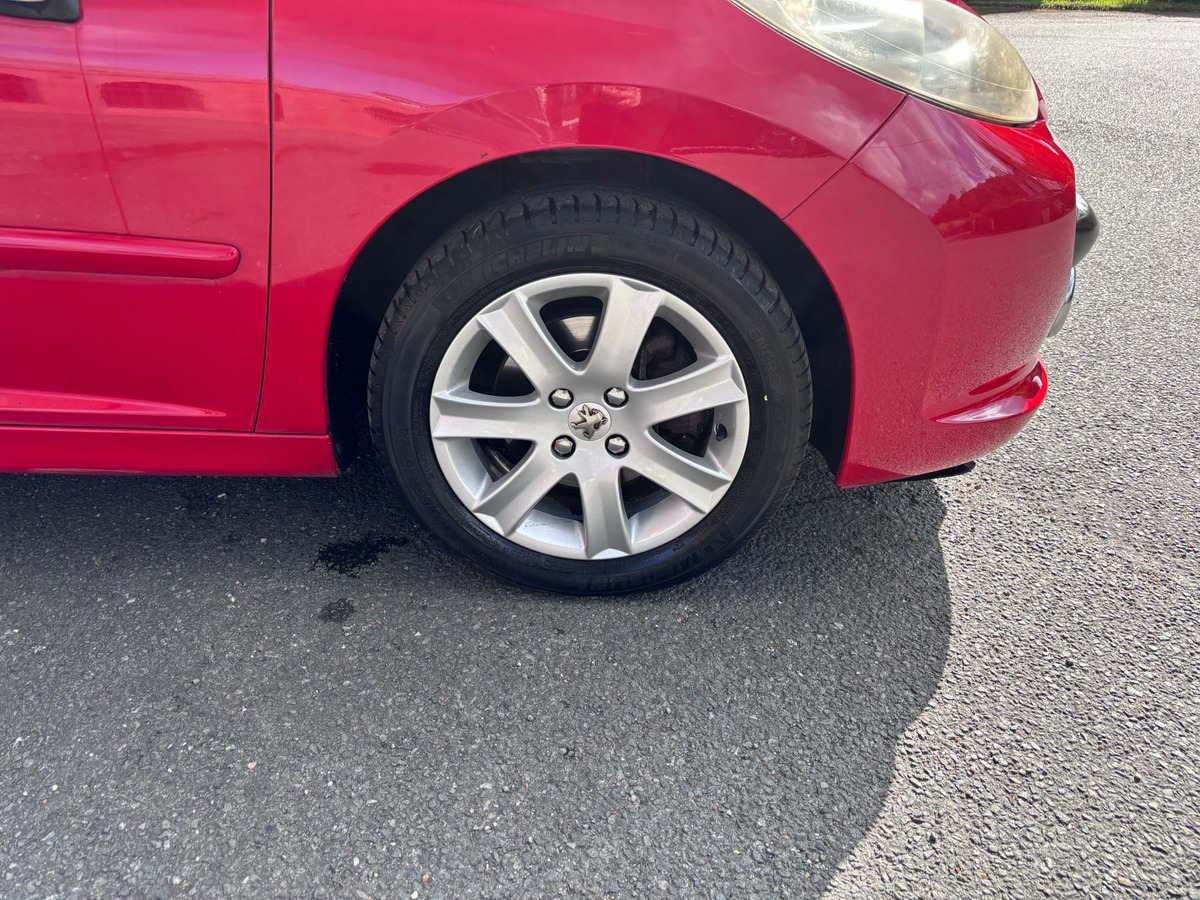 Peugeot 207 1.6 110 Sport Pack - Première main - Garantie - Distribution neuve