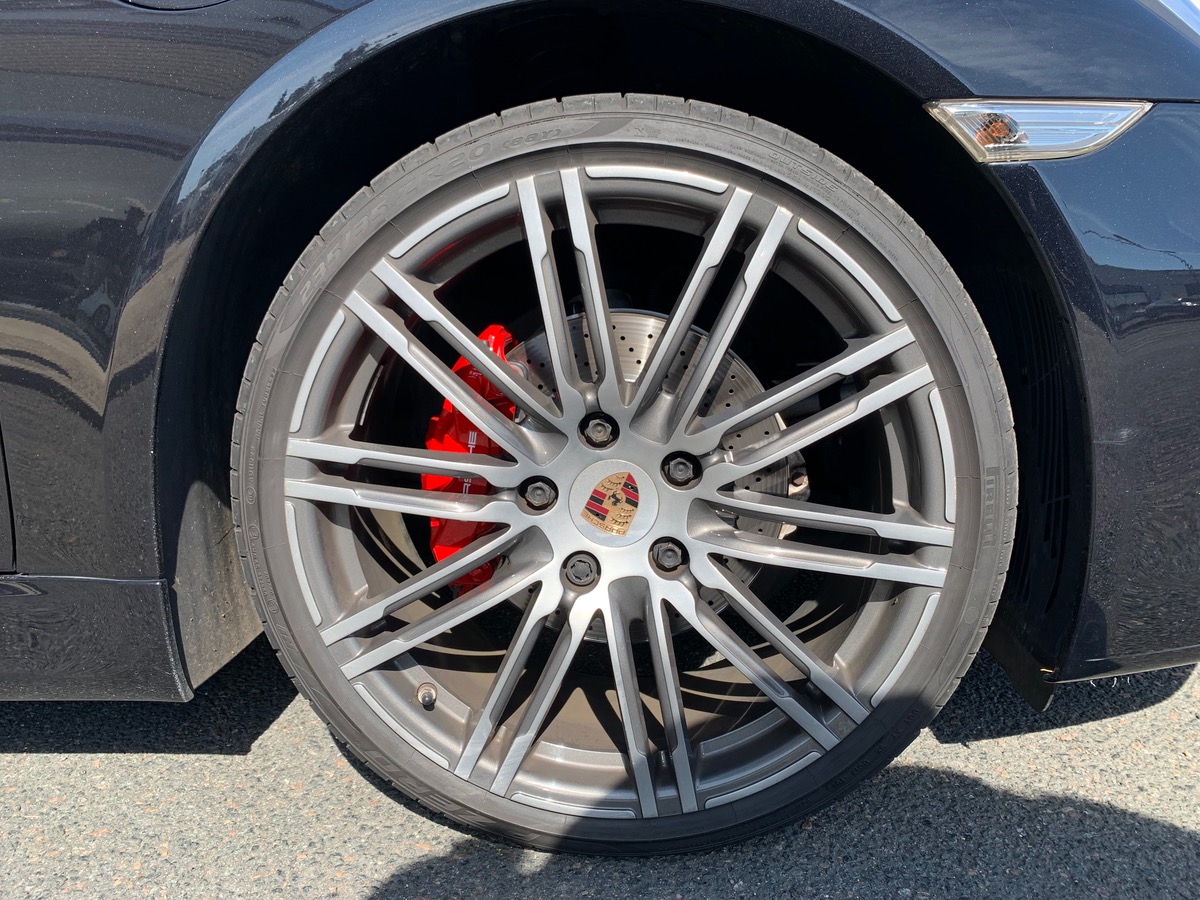 Porsche Cayman 981 | 275 ch | Jantes "911 Turbo" 20 pouces | Sièges chauffants | Assistance parking