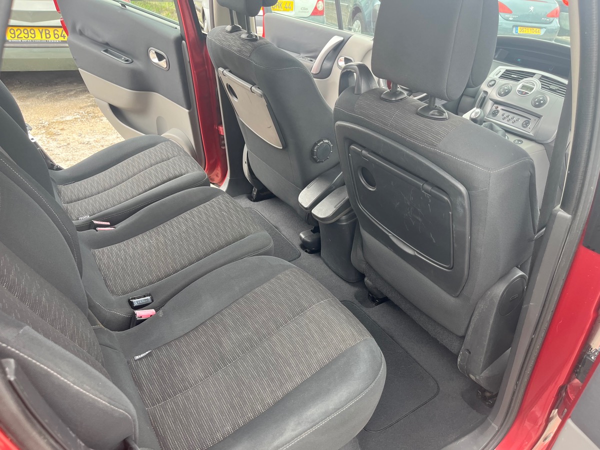 RENAULT Scenic 1.5 dci