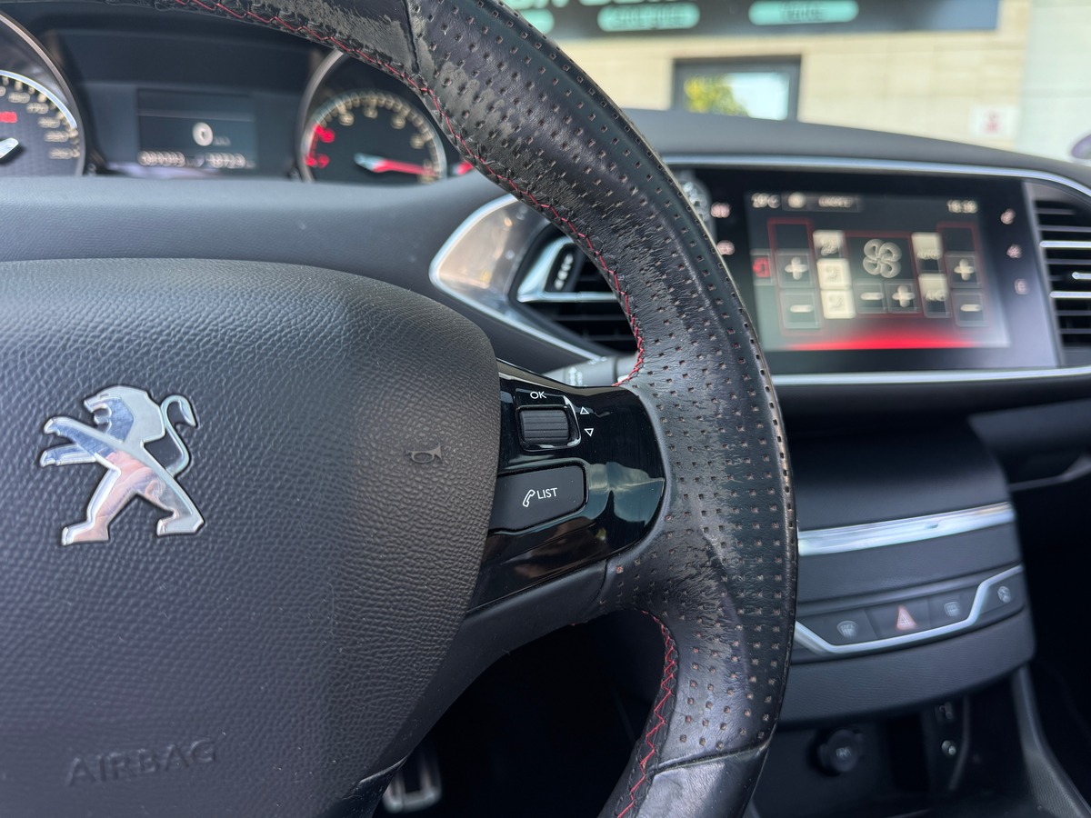 Peugeot 308 II (T9) GT 1.6 THP BVM6 205 cv - Full Options