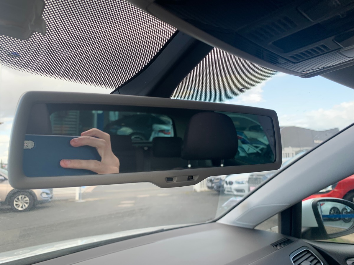 Volkswagen GOLF 7 105 ch | Confortline | Toit ouvrant | Régulateur de vitesse | Radar avant et arriére