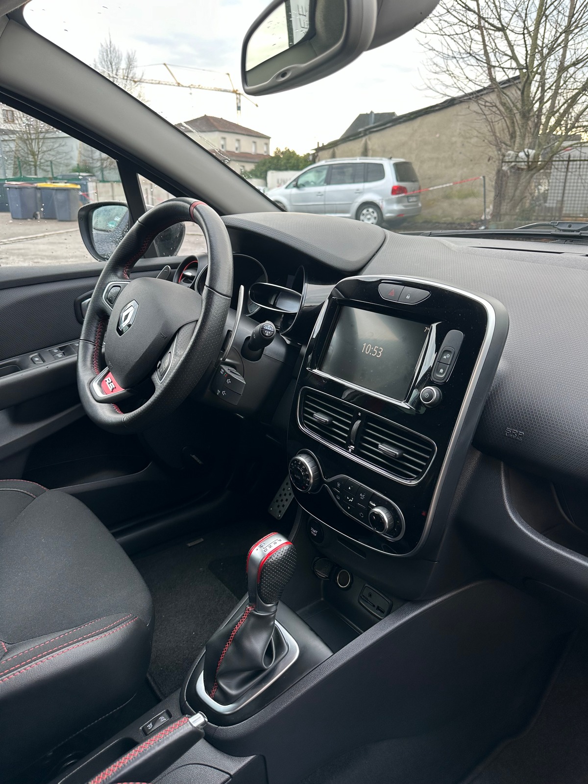 RENAULT Clio RS Trophy 220 ch