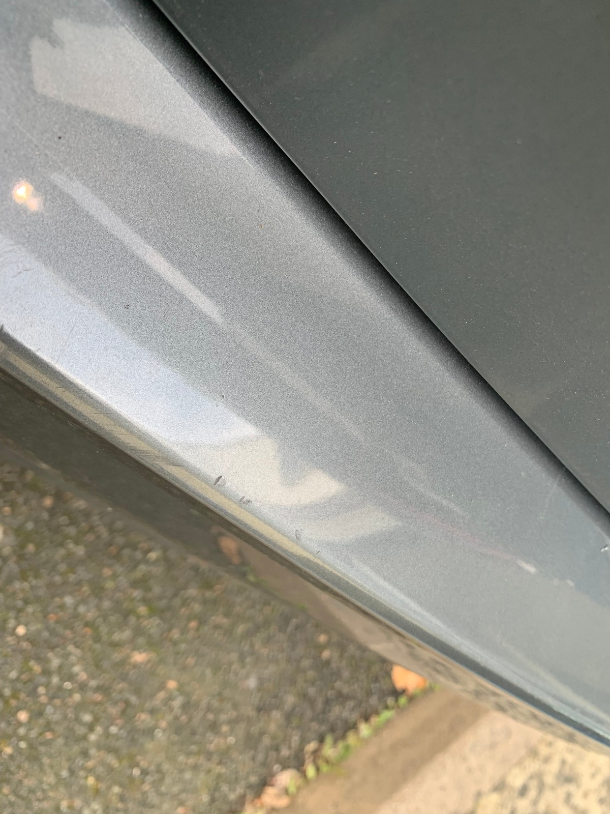 Volvo XC60 197 ch | R-design | Châssis Sport | Jantes Alu 21'' | Sièges Sport | Coffre électrique