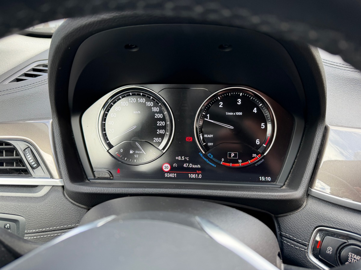 Bmw X1 18d 2.0D Sdrive X Line 150ch Caméra de Recul / Hayon Electrique