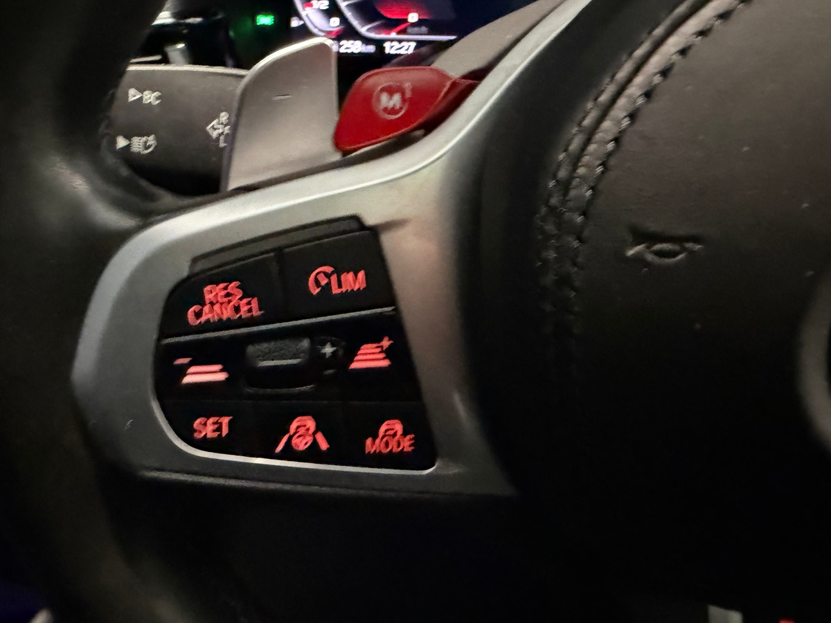 Bmw M5 compétition f90 lci phase 2 4.4 l v8 bi- turbo Bowers & Wilkins / Toit Ouvrant / Caméra 360°