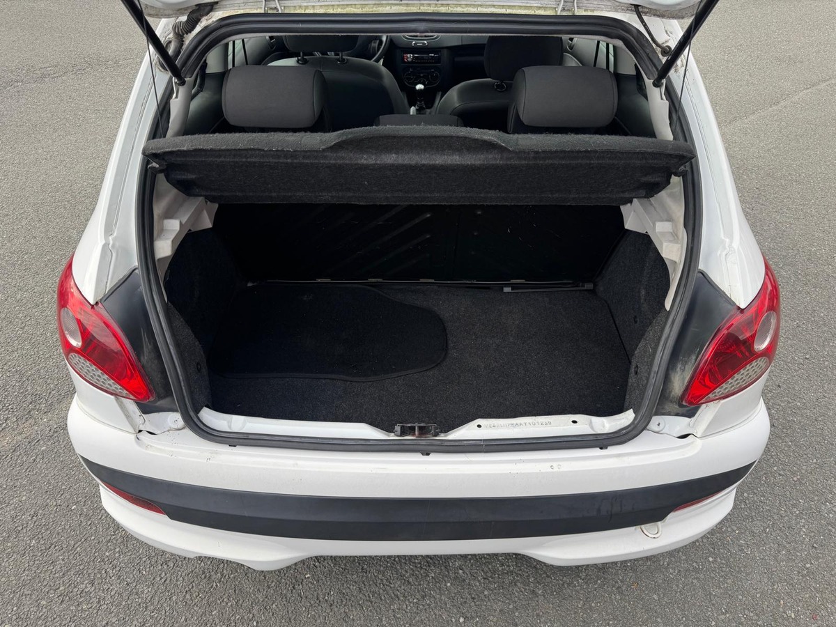 Peugeot 206 + 1.1 60 Finition Urban- Distribution neuve- Garantie