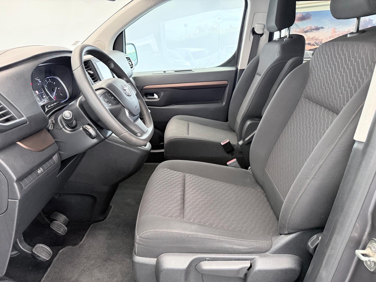 Toyota PROACE Verso 1.5 D 115 première main