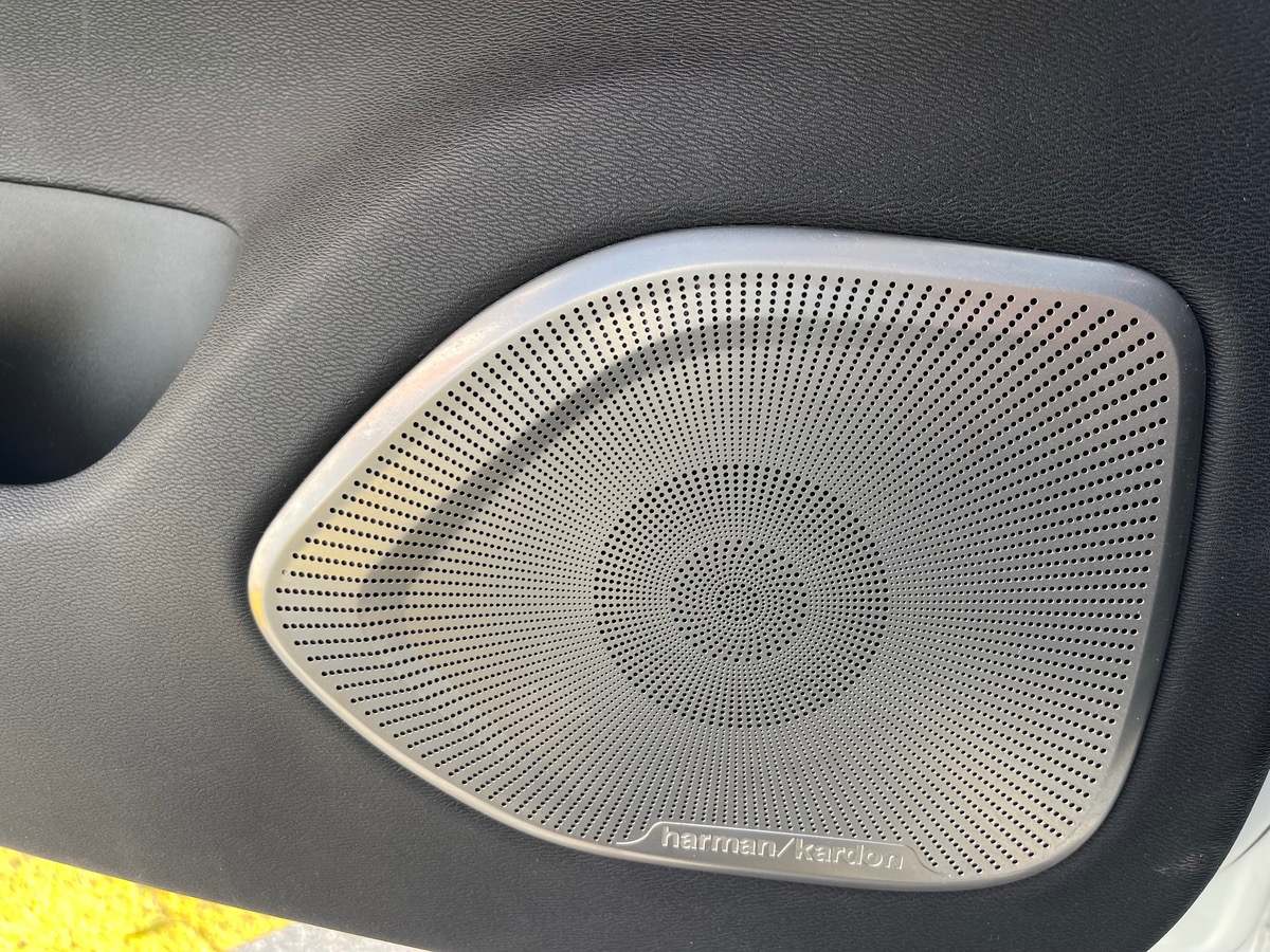 Volvo V60 2.0 D4 190 CV / Phase 2 / Business / Caméra / CarPlay / Jantes