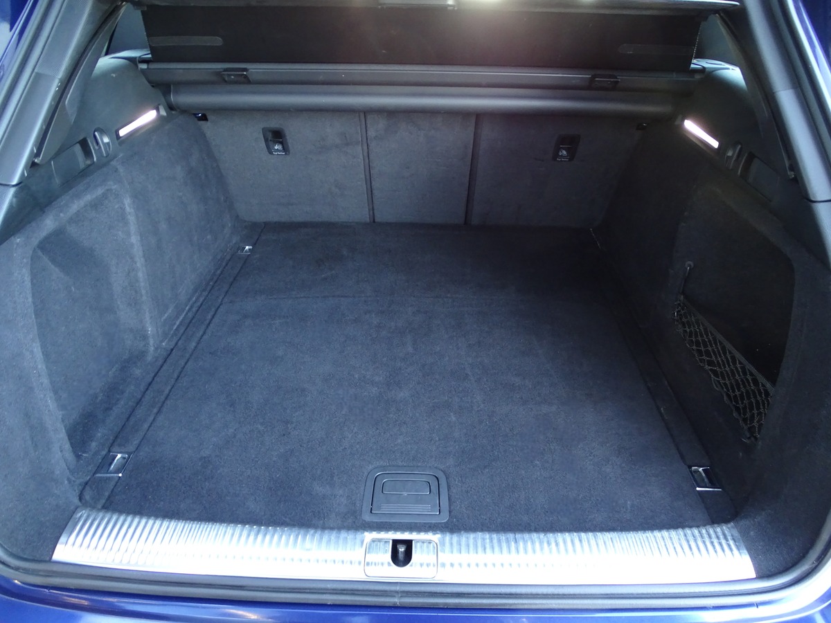 Audi A4 AVANT V (B9) 2.0 TDI 190ch QUATTRO S-LINE PLUS - CARPLAY / Toit Pano / Virtual  S-tronic 7