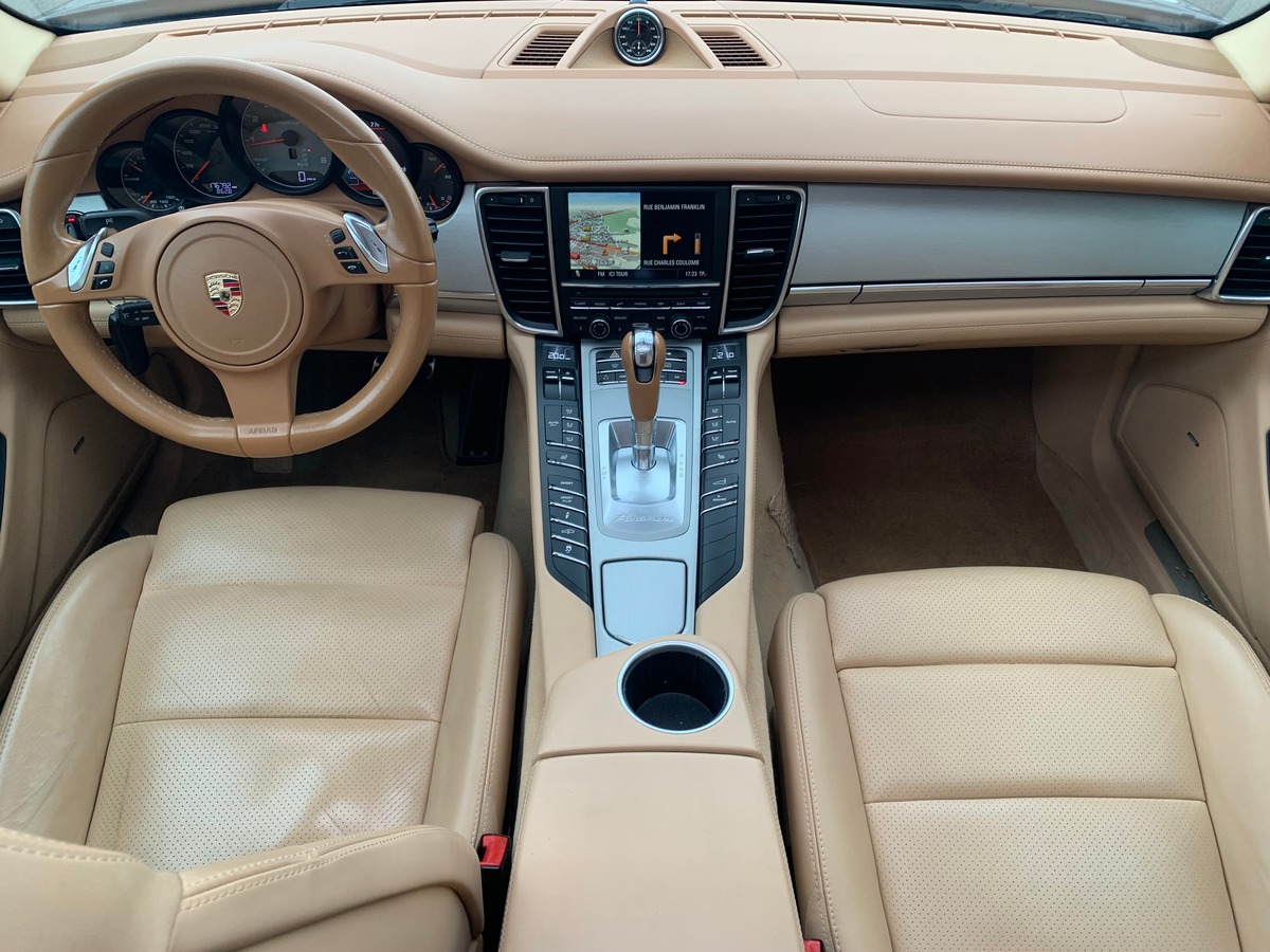 Porsche Panamera 380 ch | S Hybrid | Toit ouvrant | Mode Sport Plus | Siéges chauffants | Radars