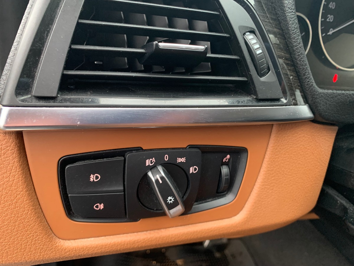 Bmw Série 3 184 | Luxury | Cuir | Radar avant arriére | Historique maintenance | Démarrage sans clé