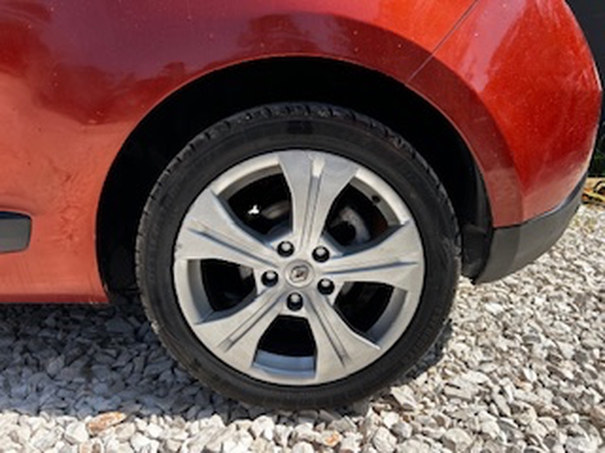 RENAULT Megane III COUPE 2.0 DCI DYNAMIQUE