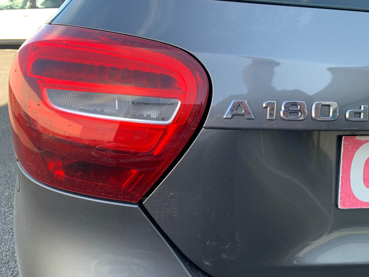 Mercedes-Benz Classe A 109 ch | Business | Caméra de recul | Régulateur de vitesse | Bluetooth | GPS