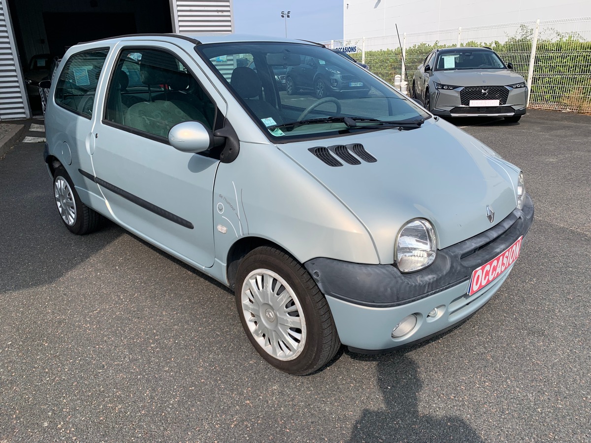 RENAULT Twingo 75 chevaux | Climatisation | Vitres électriques | Roue de secours | Radio CD