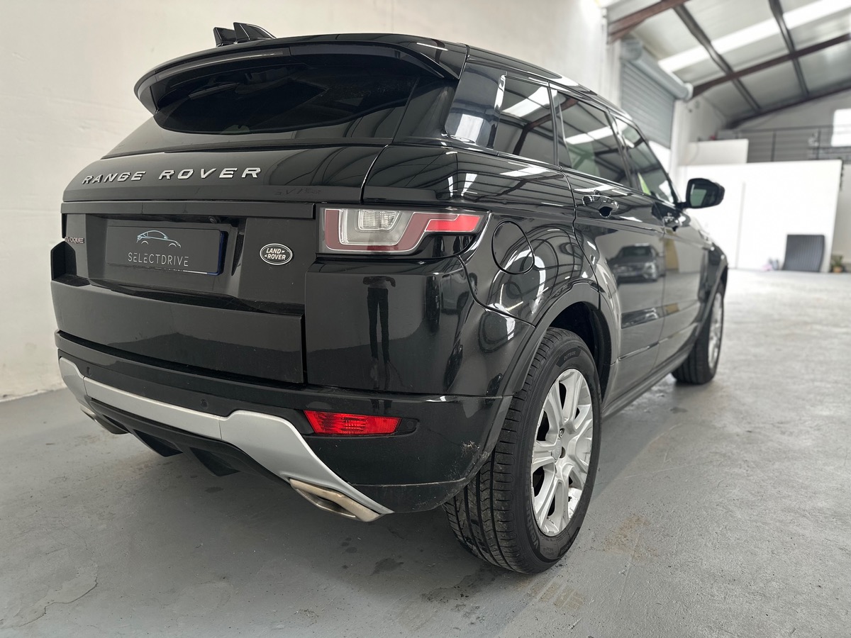 Land-Rover Range Rover Evoque TD4 180cv SE DYNAMIC BVA Toit panoramique / CarPlay