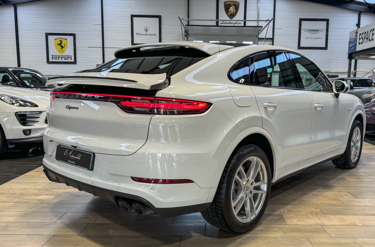 Porsche Cayenne Coupé II 3.0 V6 462ch E-Hybrid 1ERE MAIN / SUIVI A JOUR / FRANCE C