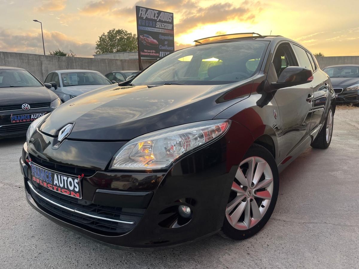 RENAULT Megane III