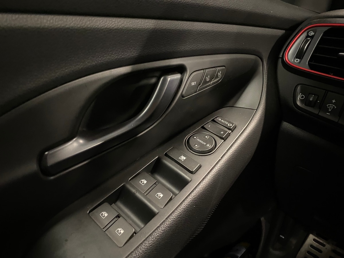 Hyundai i30 N 2.0 T-GDi 275 CH BVM6 Performance Pack