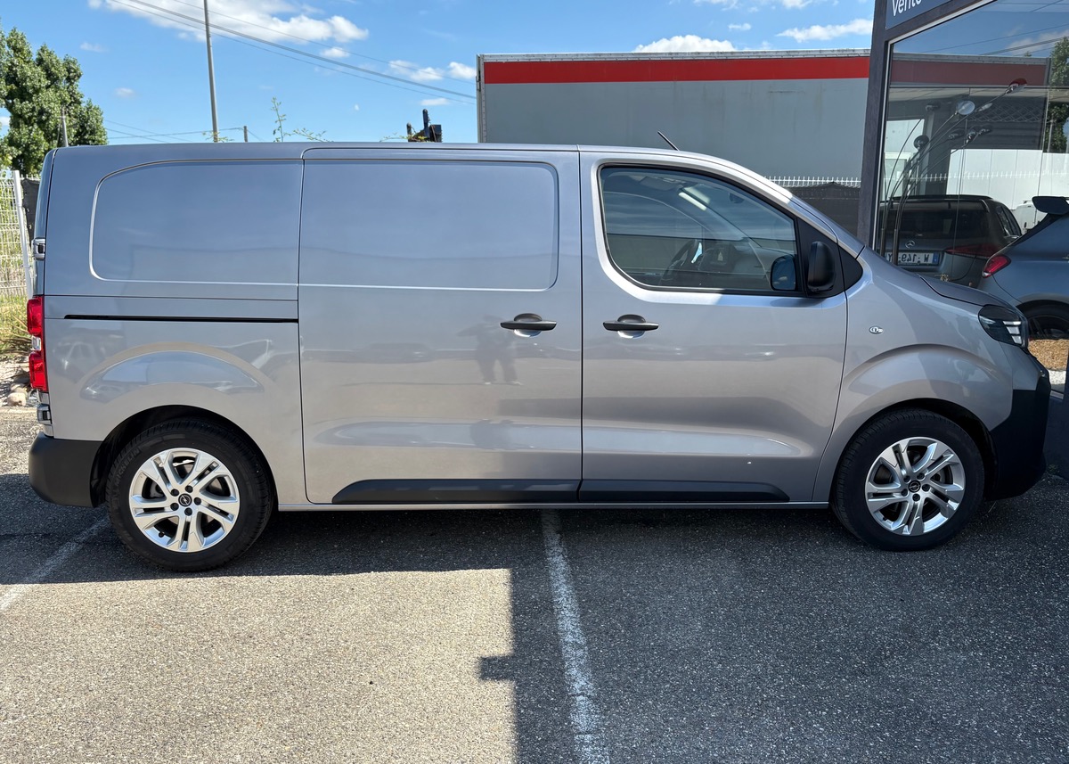 Opel Vivaro Fourgon Taille M BlueHDi 180 S S EA